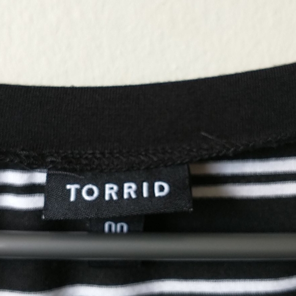 Torrid black and white striped dress - Picture 3 of 4